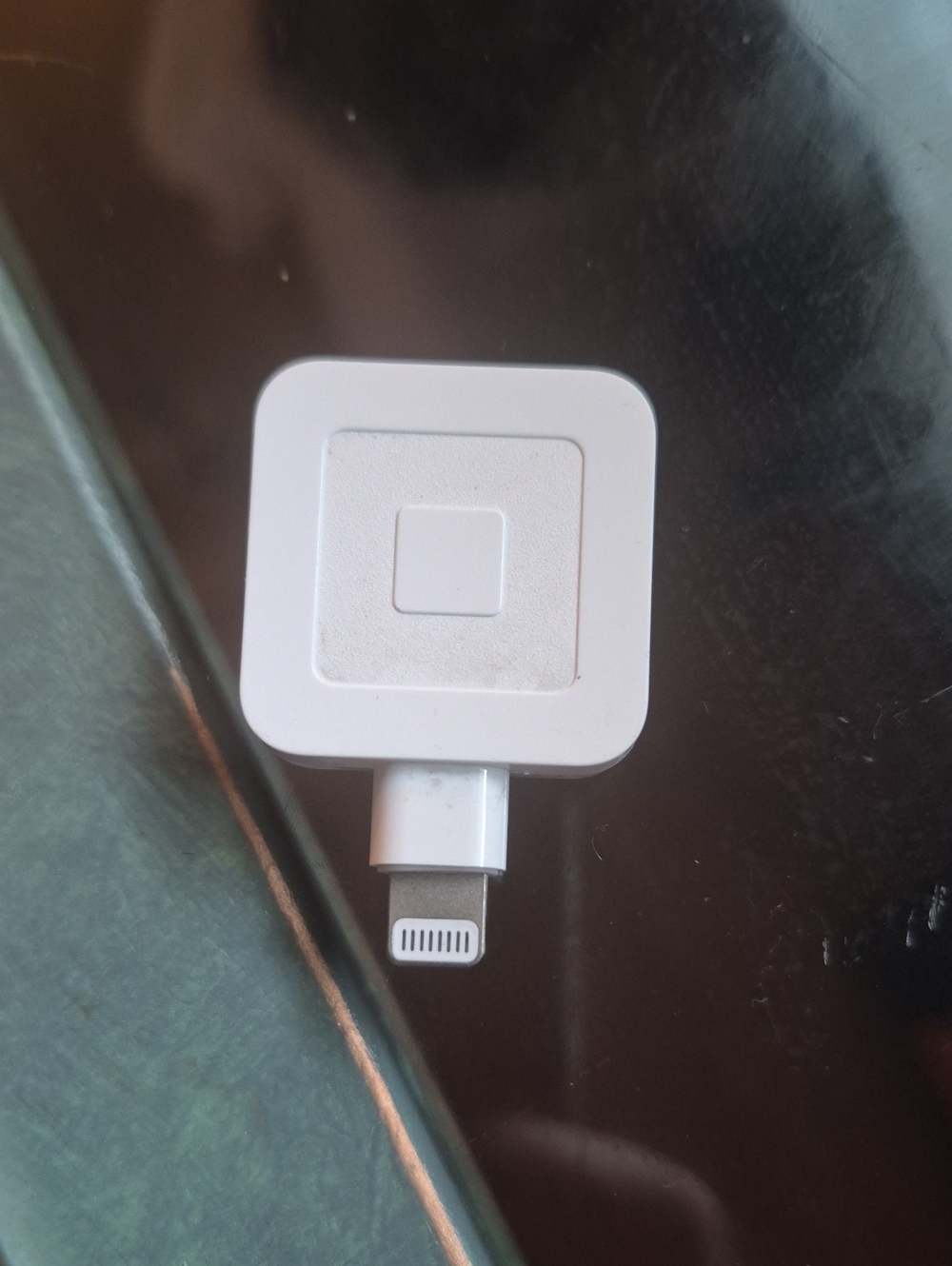 White Square Mobile Card Reader with Lightning Connector